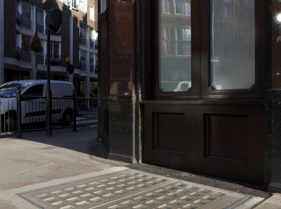 LuxcreteLondon9Dec11 05